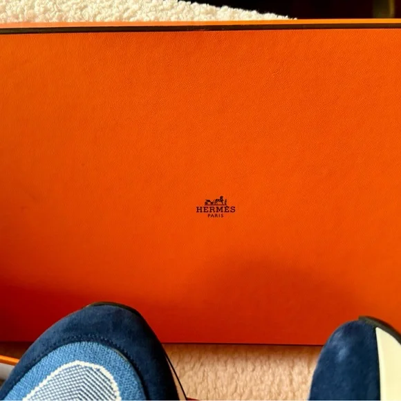 Hermes logo calfskin Men’s logo sneakers - Picture 5 of 13